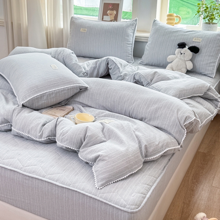 91家纺网 家纺一手货源 找家纺 蝶帕家纺 2026新款无印色织提花加棉床笠四件套 浅兰