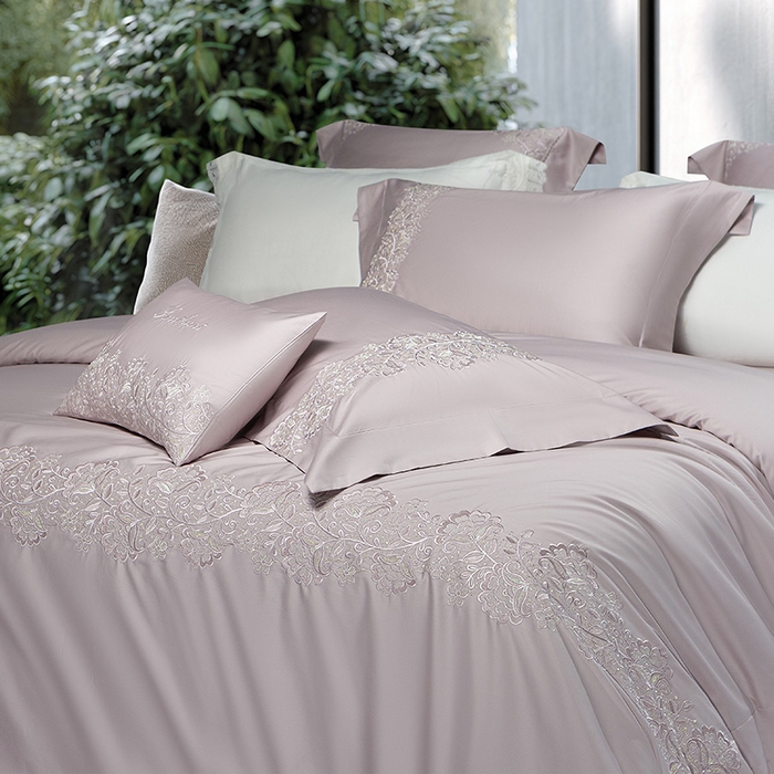 91家纺网 家纺一手货源 找家纺 诗黛尔 2026春夏新款全棉纯棉长绒棉刺绣四件套-幽花庭 幽花庭-淡雅紫