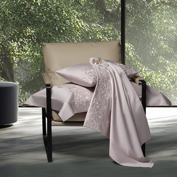 91家纺网 家纺一手货源 找家纺 诗黛尔 2026春夏新款全棉纯棉长绒棉刺绣四件套-幽花庭 幽花庭-淡雅紫