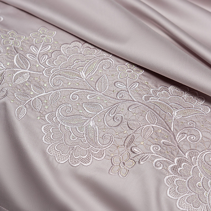 91家纺网 家纺一手货源 找家纺 诗黛尔 2026春夏新款全棉纯棉长绒棉刺绣四件套-幽花庭 幽花庭-淡雅紫