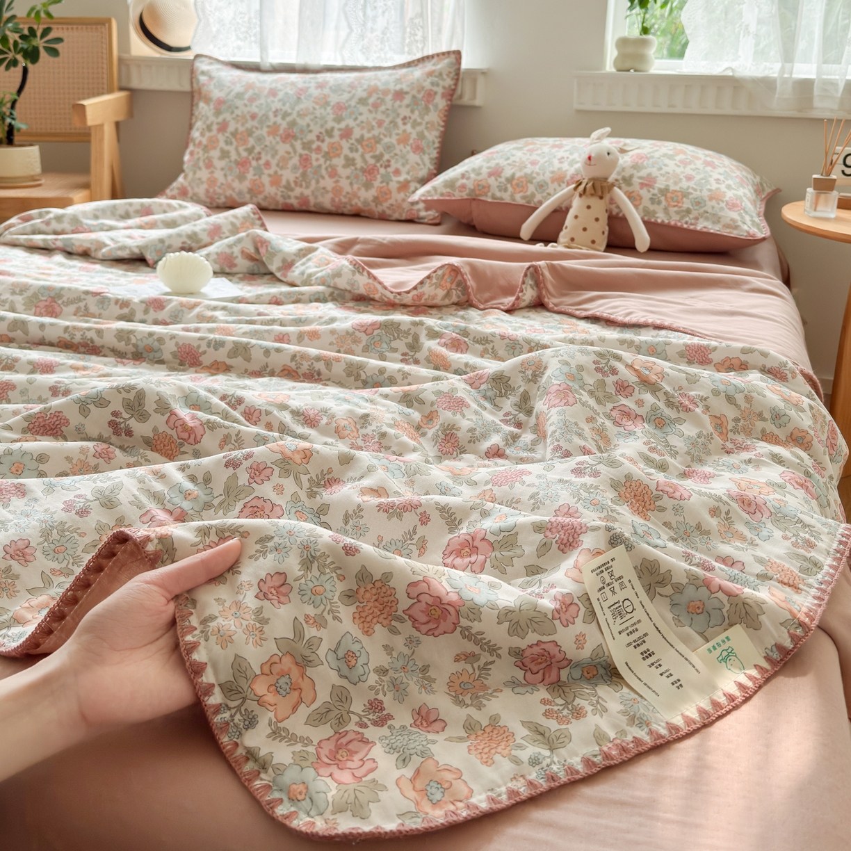 91家纺网 家纺一手货源 找家纺 雯雨家纺 2026新款全棉双层纱新疆棉花夏被空调被被子被芯 香水繁花-米