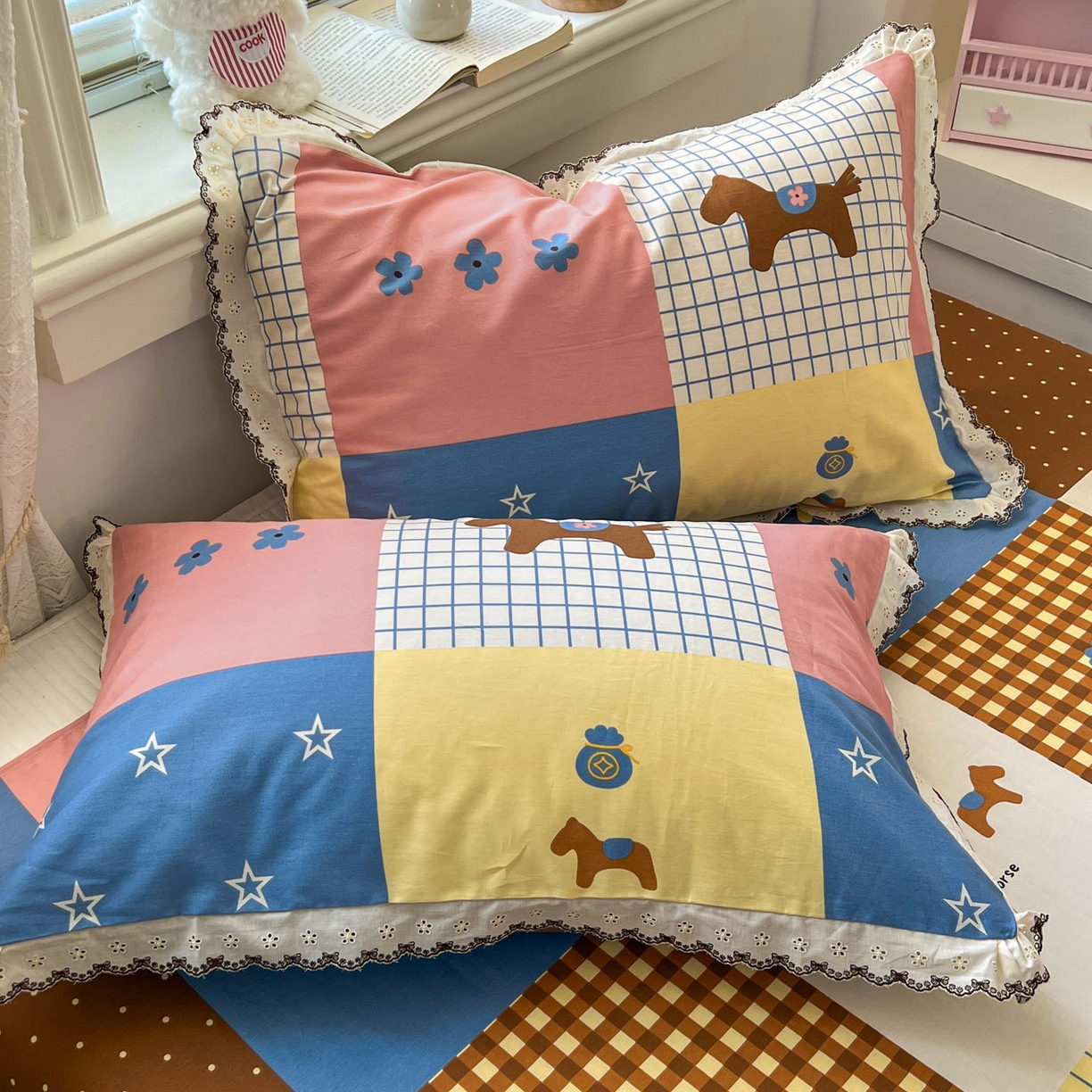 91家纺网 家纺一手货源 找家纺 希诺家居 2026新款费尔岛风全棉纯棉小清新单品床单床笠三件套-第二批 可可布丁马