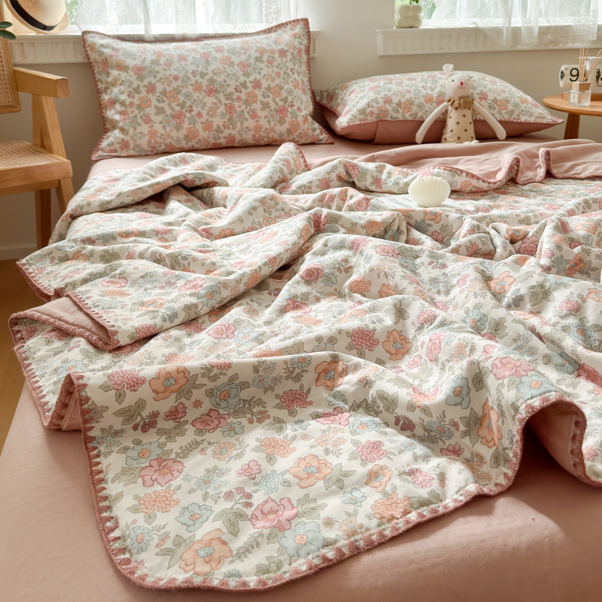 91家纺网 家纺一手货源 找家纺 雯雨家纺 2026新款全棉双层纱新疆棉花夏被空调被被子被芯 香水繁花-米