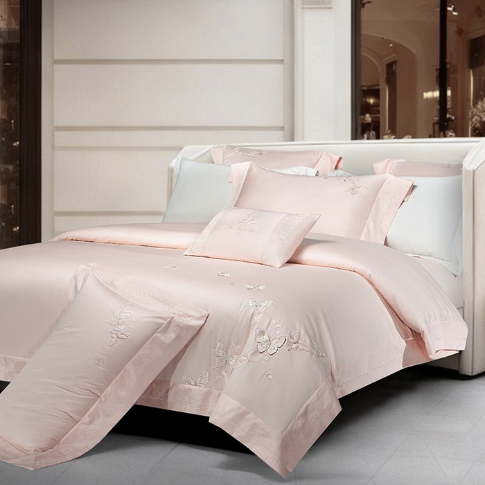 91家纺网 家纺一手货源 找家纺 诗黛尔 2026春夏新款全棉纯棉长绒棉刺绣四件套-蝶恋花 蝶恋花-落樱粉