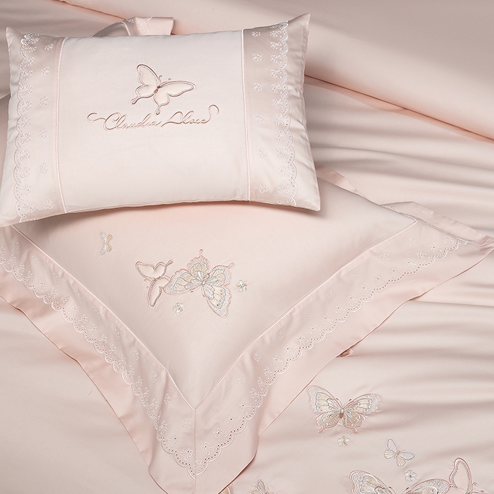 91家纺网 家纺一手货源 找家纺 诗黛尔 2026春夏新款全棉纯棉长绒棉刺绣四件套-蝶恋花 蝶恋花-落樱粉