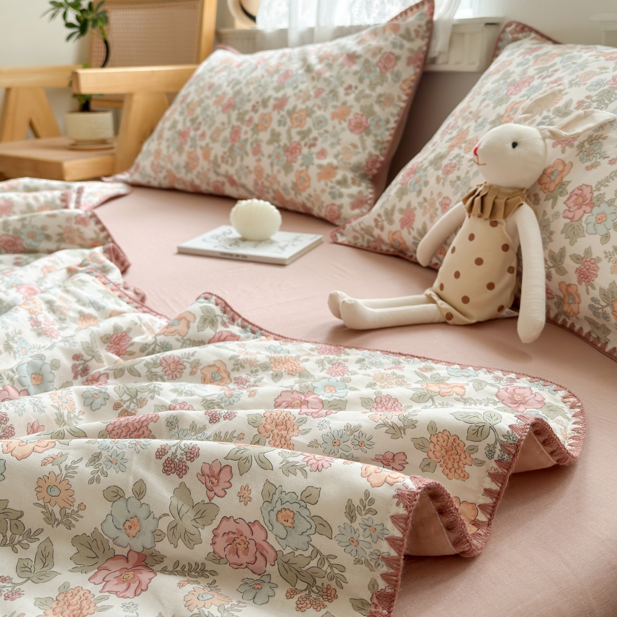 91家纺网 家纺一手货源 找家纺 雯雨家纺 2026新款全棉双层纱新疆棉花夏被空调被被子被芯 香水繁花-米