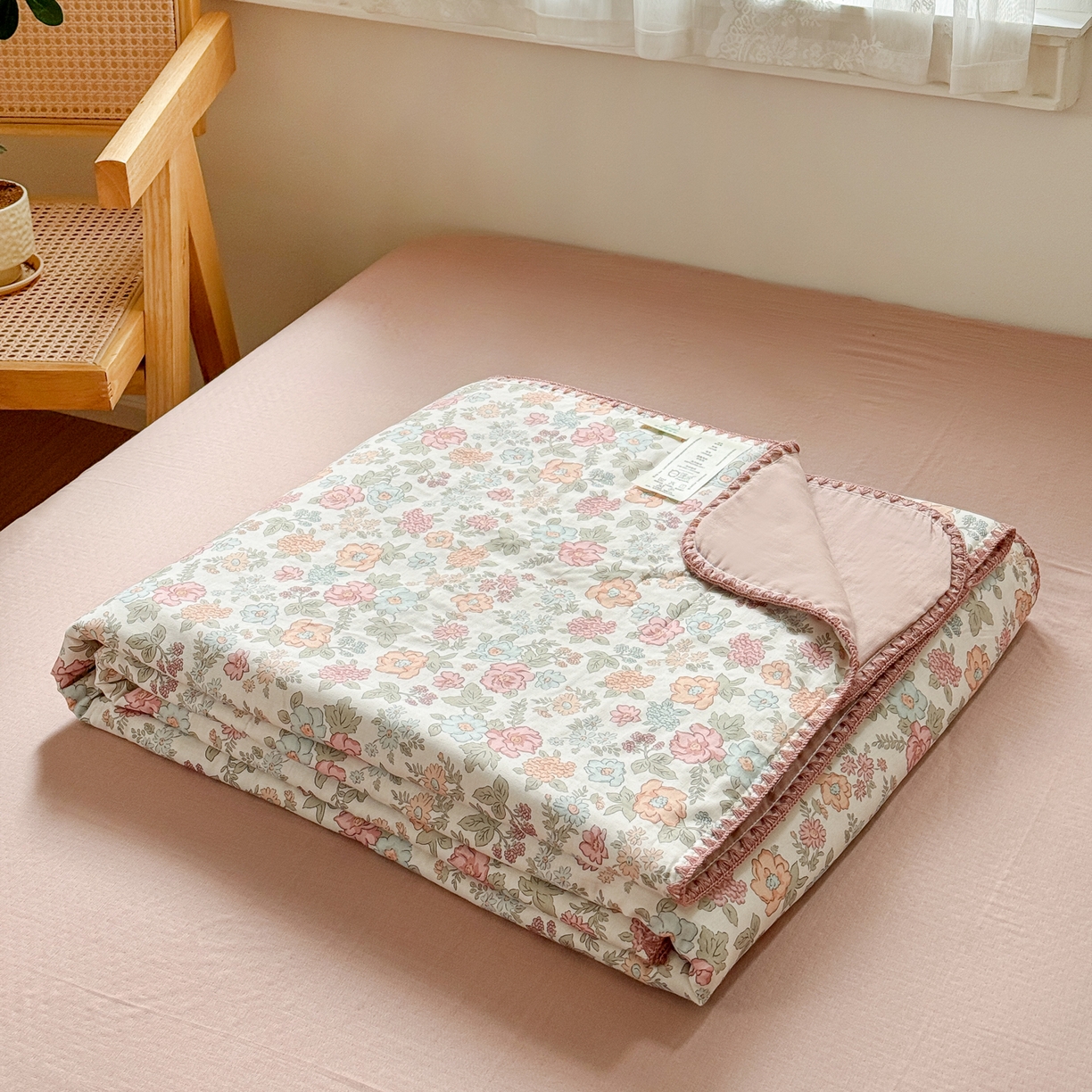 91家纺网 家纺一手货源 找家纺 雯雨家纺 2026新款全棉双层纱新疆棉花夏被空调被被子被芯 香水繁花-米