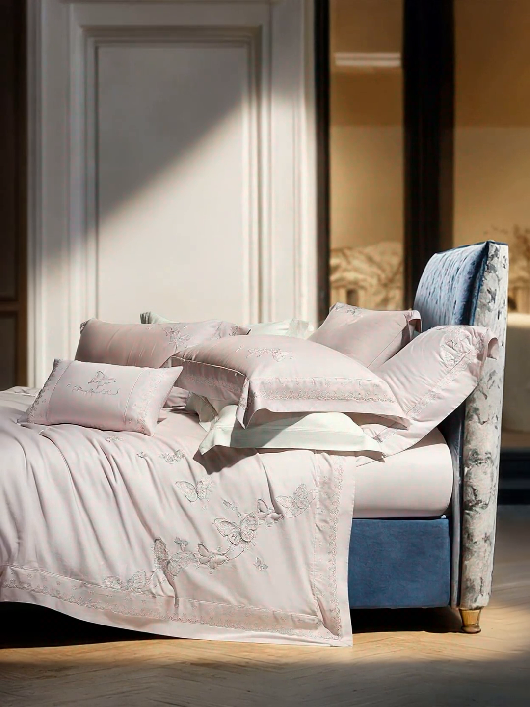 91家纺网 家纺一手货源 找家纺 诗黛尔 2026春夏新款全棉纯棉长绒棉刺绣四件套-蝶恋花 蝶恋花-淡雅紫