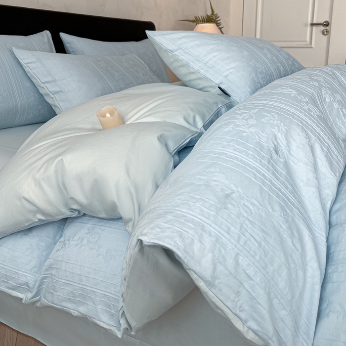 91家纺网 家纺一手货源 找家纺 卡姿家纺 2026春夏全棉高密厚织大提花轻奢四件套 沁香-湖绿