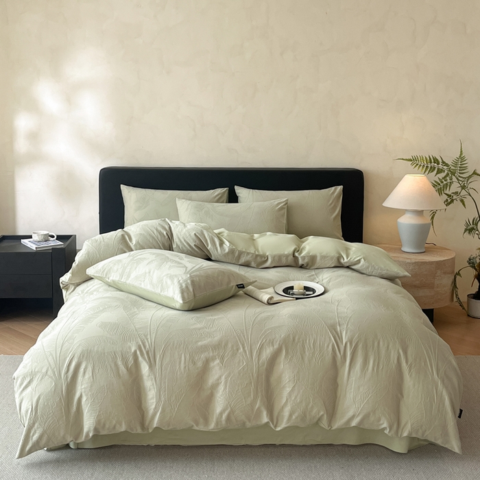 91家纺网 家纺一手货源 找家纺 卡姿家纺 2026春夏全棉高密厚织大提花轻奢四件套 焦野-奶绿