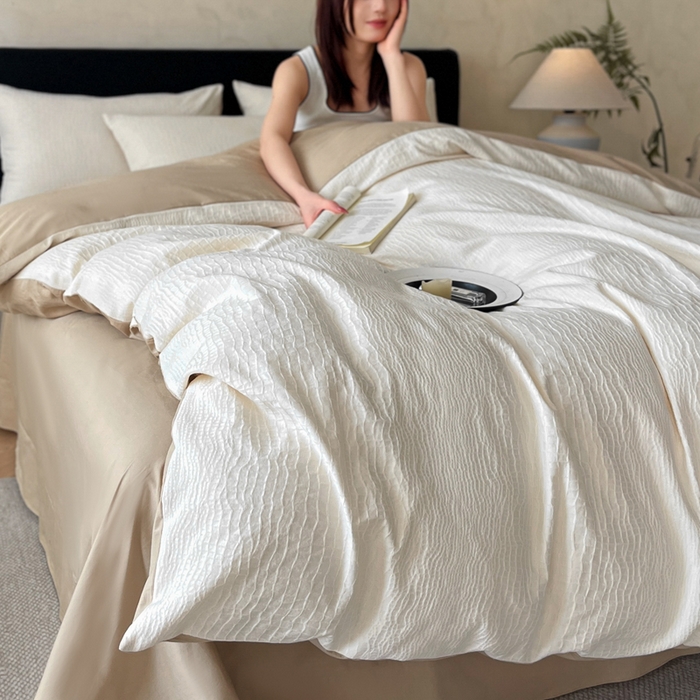 91家纺网 家纺一手货源 找家纺 卡姿家纺 2026春夏全棉高密厚织大提花轻奢四件套 石烁-奶白