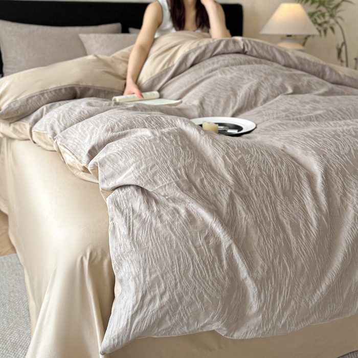 91家纺网 家纺一手货源 找家纺 卡姿家纺 2026春夏全棉高密厚织大提花轻奢四件套 克拉拉-香槟驼