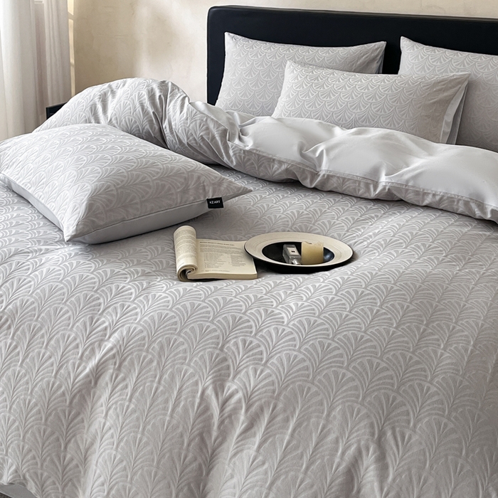 91家纺网 家纺一手货源 找家纺 卡姿家纺 2026春夏全棉高密厚织大提花轻奢四件套 伊贝卡-银灰