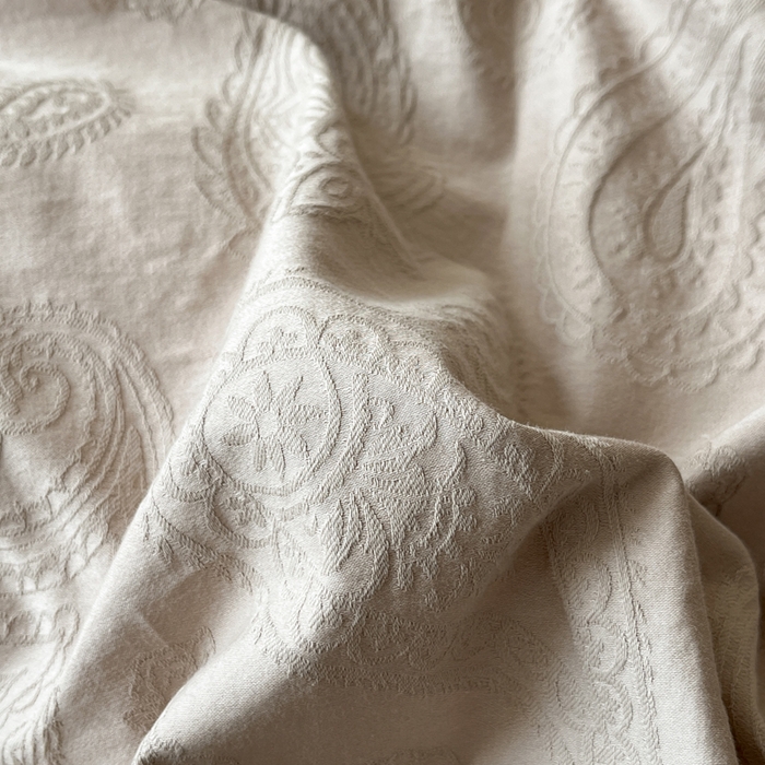 91家纺网 家纺一手货源 找家纺 卡姿家纺 2026春夏全棉高密厚织大提花轻奢四件套 腰果素绘-香槟驼