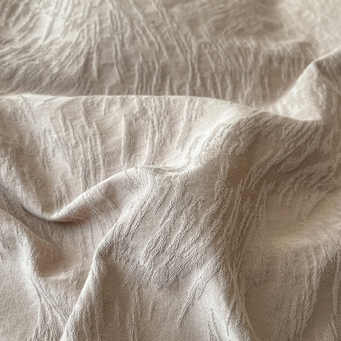 91家纺网 家纺一手货源 找家纺 卡姿家纺 2026春夏全棉高密厚织大提花轻奢四件套 克拉拉-香槟驼