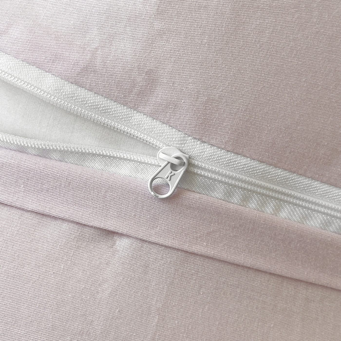 91家纺网 家纺一手货源 找家纺 卡姿家纺 2026春夏全棉高密厚织大提花轻奢四件套 花样甜心-奶白