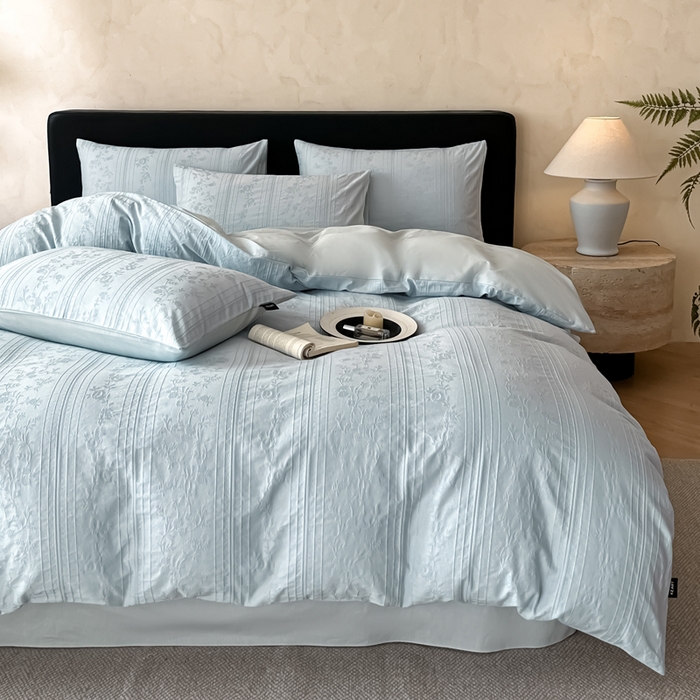 91家纺网 家纺一手货源 找家纺 卡姿家纺 2026春夏全棉高密厚织大提花轻奢四件套 沁香-湖绿