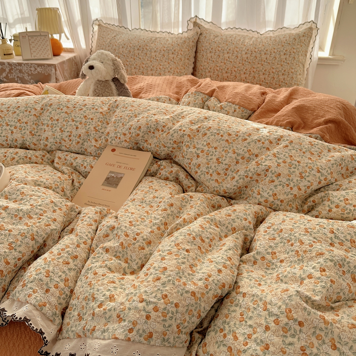 91家纺网 家纺一手货源 找家纺 （总）凯洛奇 2026新款高品质A类泡芙纱甜栗花边套件系列一小红书推荐