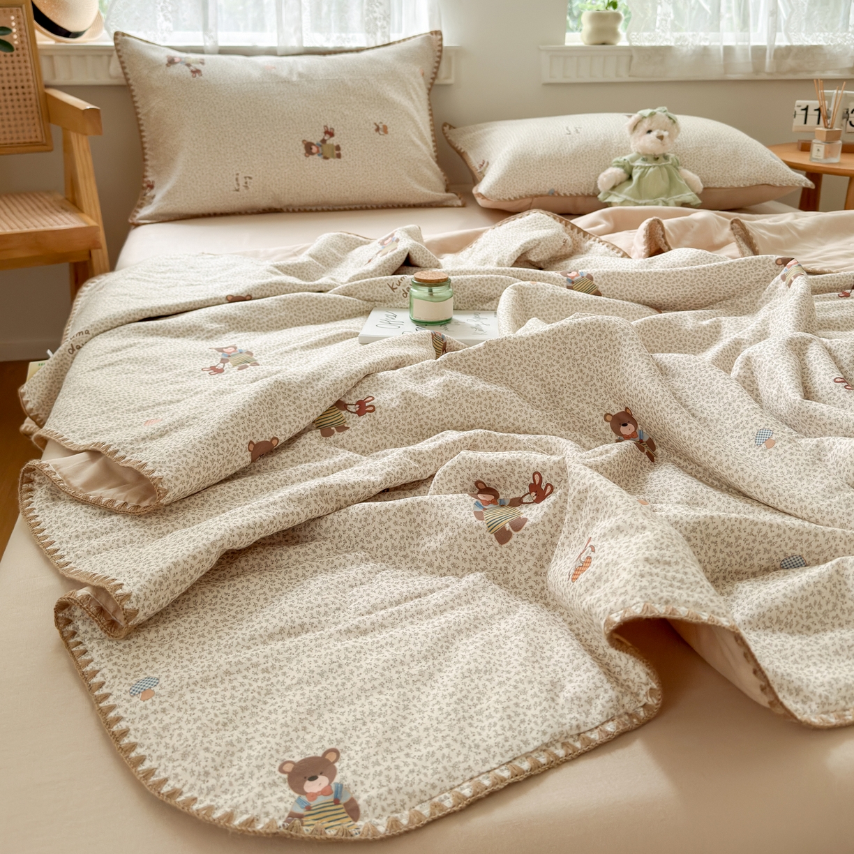 91家纺网 家纺一手货源 找家纺 雯雨家纺 2026新款全棉双层纱新疆棉花夏被空调被被子被芯 朱迪熊-米