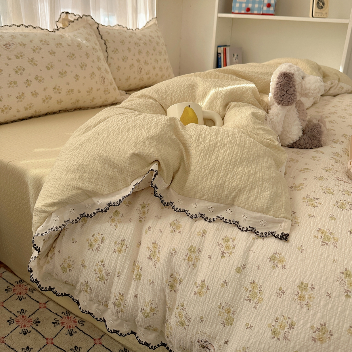 91家纺网 家纺一手货源 找家纺 凯洛奇 2026新款高品质A类泡芙纱甜栗花边套件系列一小红书推荐 春日花田