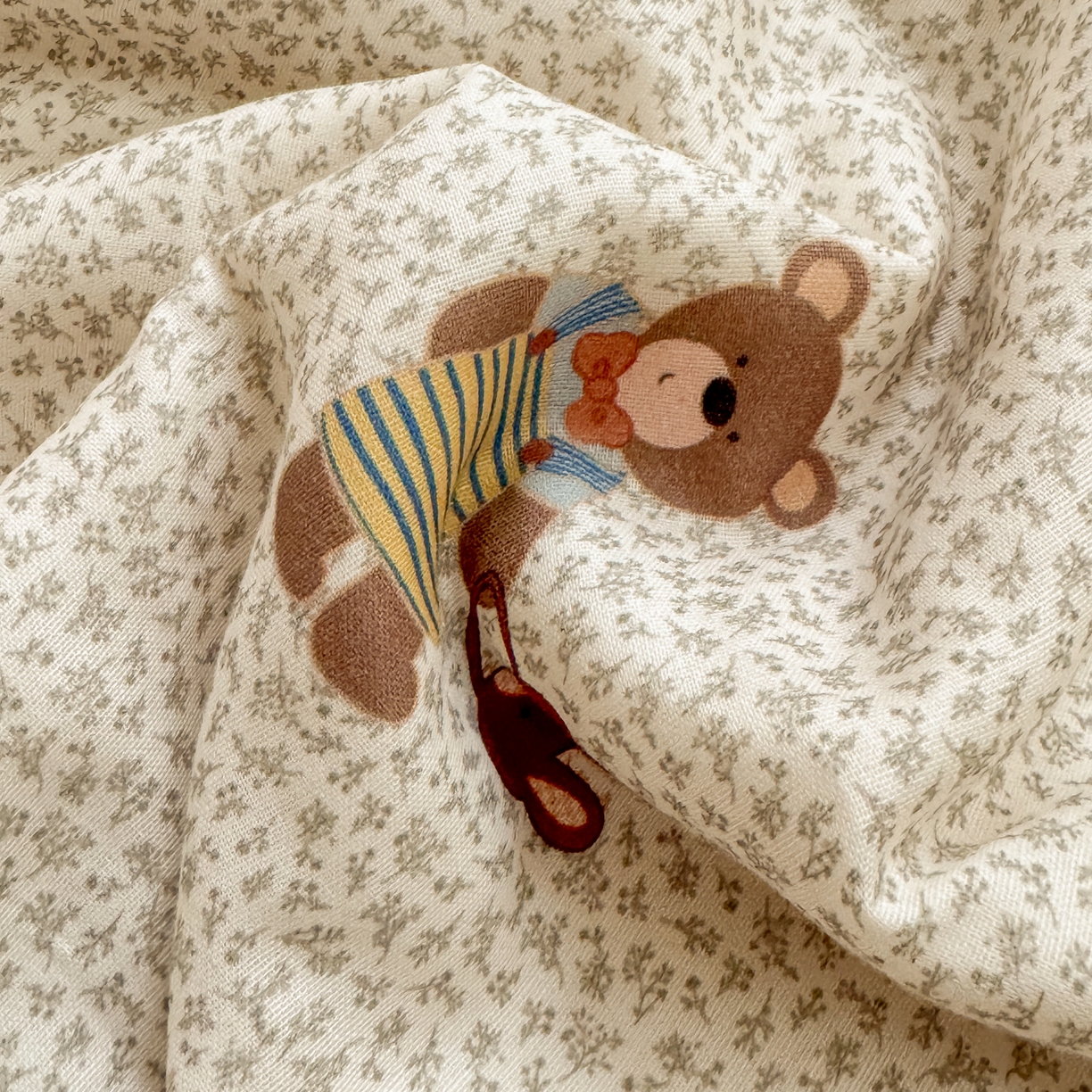 91家纺网 家纺一手货源 找家纺 雯雨家纺 2026新款全棉双层纱新疆棉花夏被空调被被子被芯 朱迪熊-米