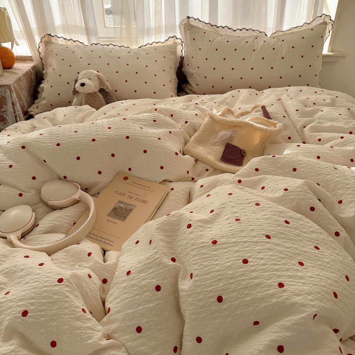 91家纺网 家纺一手货源 找家纺 凯洛奇 2026新款高品质A类泡芙纱甜栗花边套件系列一小红书推荐 波点情书