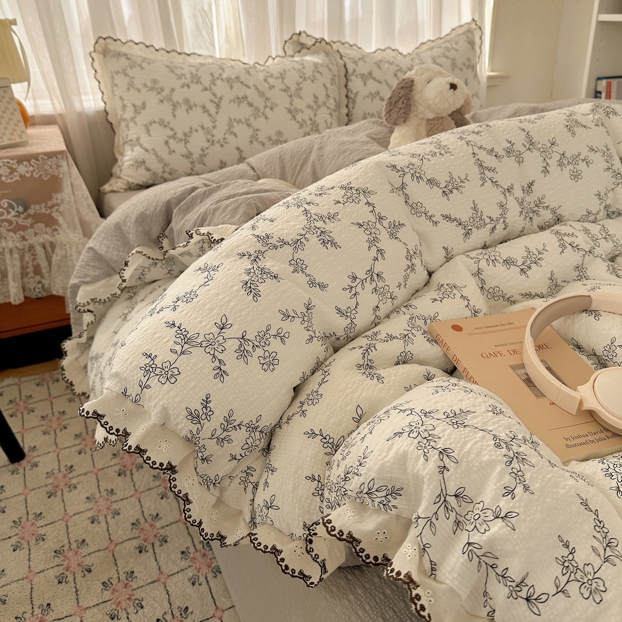 91家纺网 家纺一手货源 找家纺 凯洛奇 2026新款高品质A类泡芙纱甜栗花边套件系列一小红书推荐 奶芙枝蔓