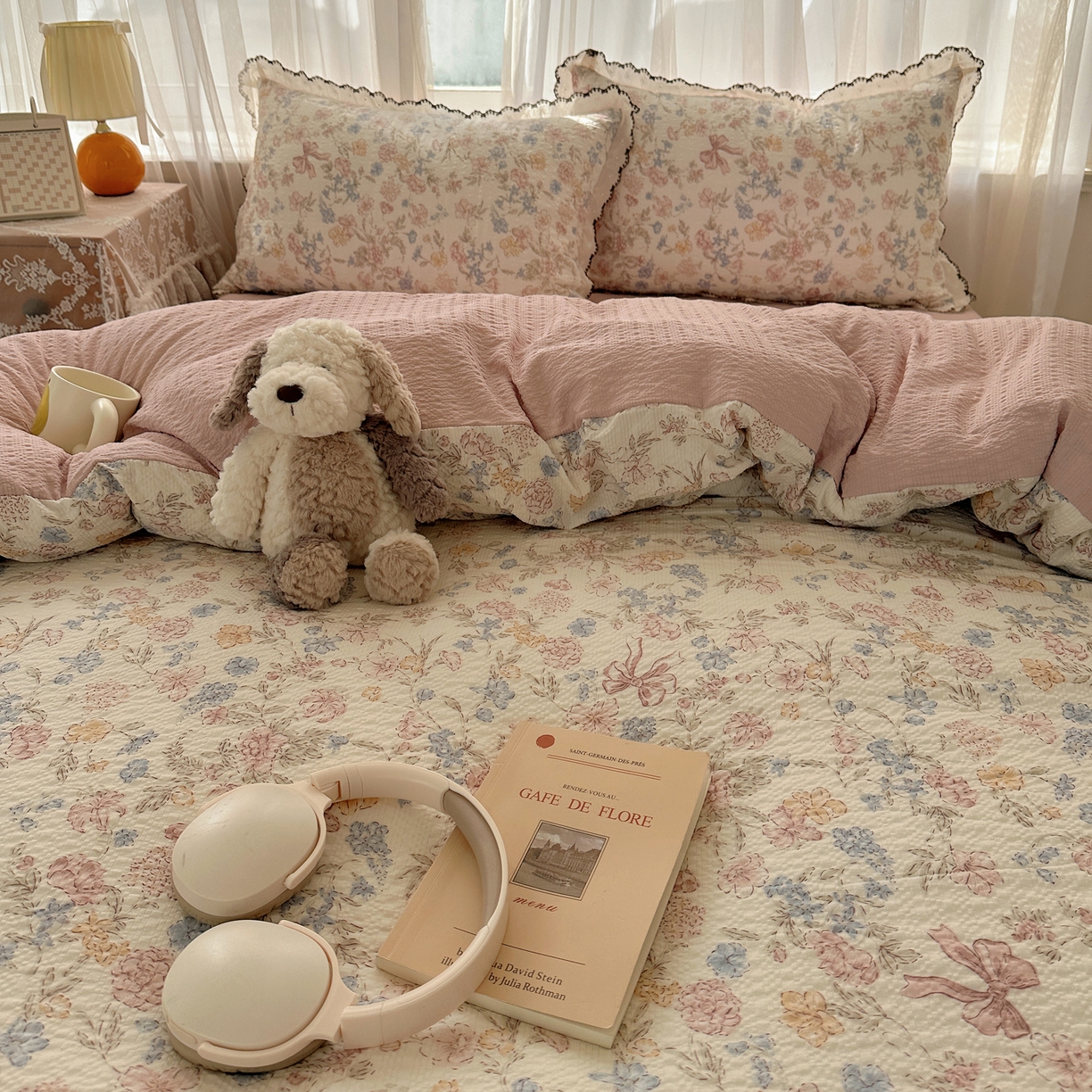 91家纺网 家纺一手货源 找家纺 凯洛奇 2026新款高品质A类泡芙纱甜栗花边套件系列一小红书推荐 粉雾花境