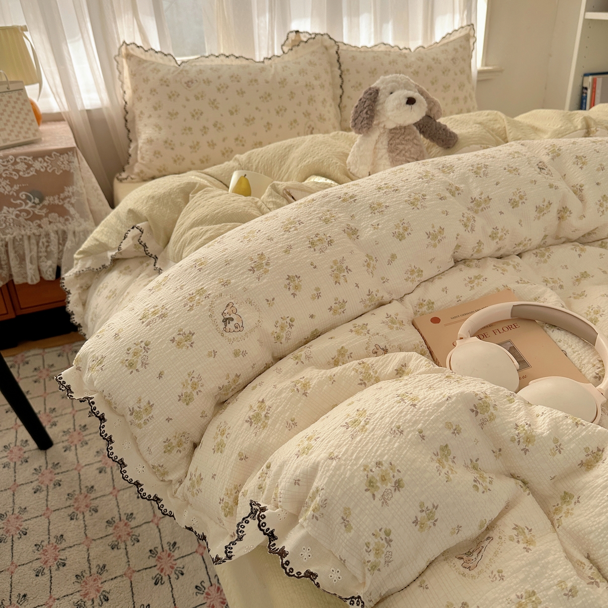 91家纺网 家纺一手货源 找家纺 凯洛奇 2026新款高品质A类泡芙纱甜栗花边套件系列一小红书推荐 春日花田