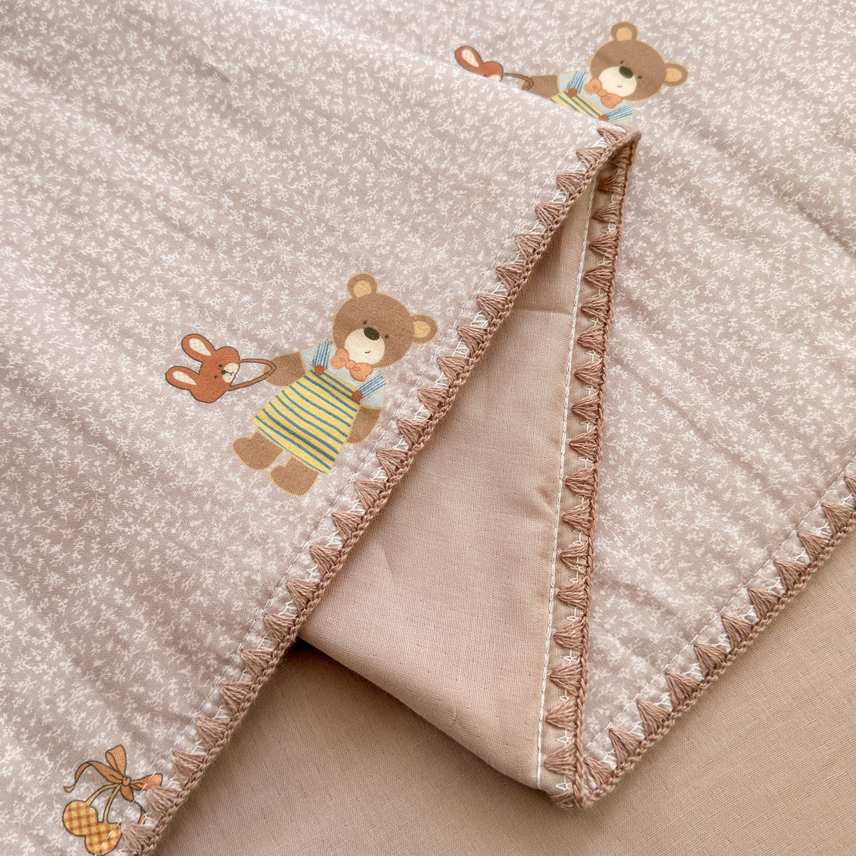 91家纺网 家纺一手货源 找家纺 雯雨家纺 2026新款全棉双层纱新疆棉花夏被空调被被子被芯 朱迪熊-紫