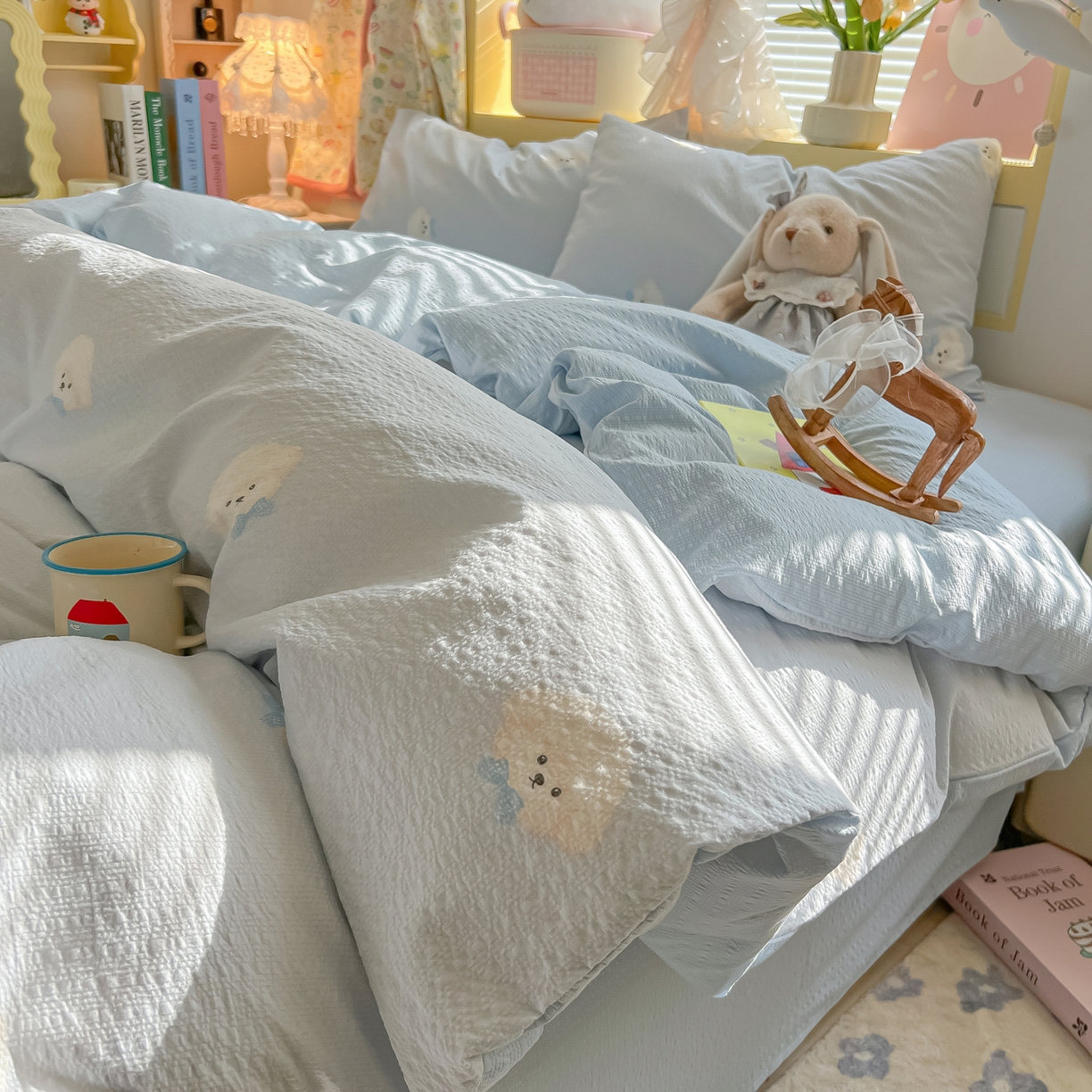 韩巢家纺 2026新款泡芙纱四件套 蓝领结狗