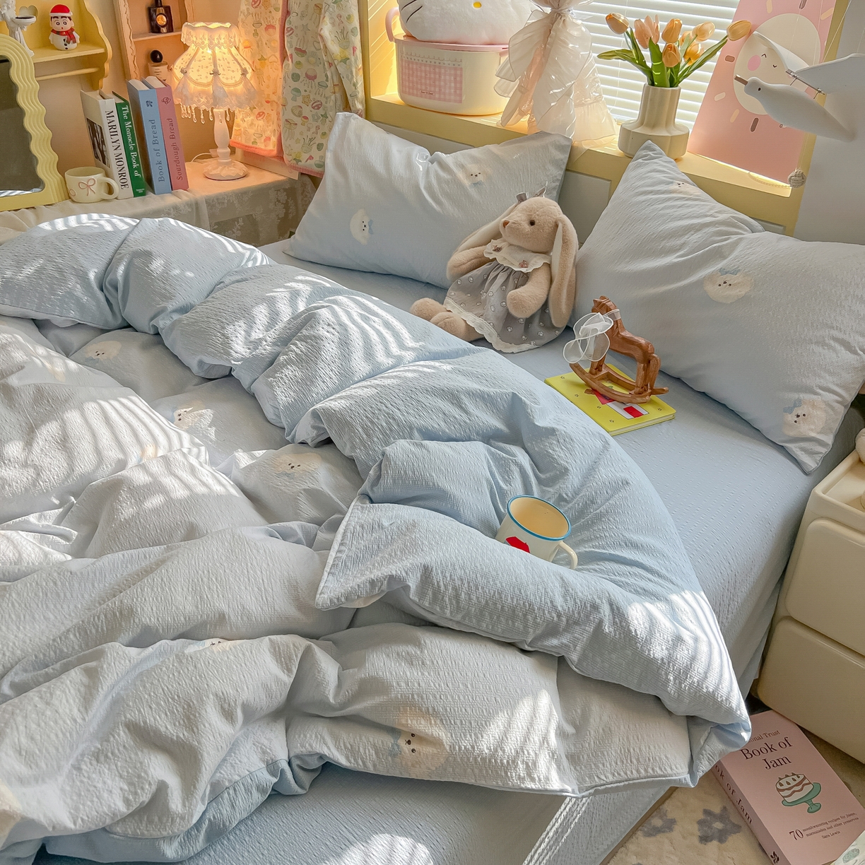 91家纺网 家纺一手货源 找家纺 韩巢家纺 2026新款泡芙纱四件套 蓝领结狗