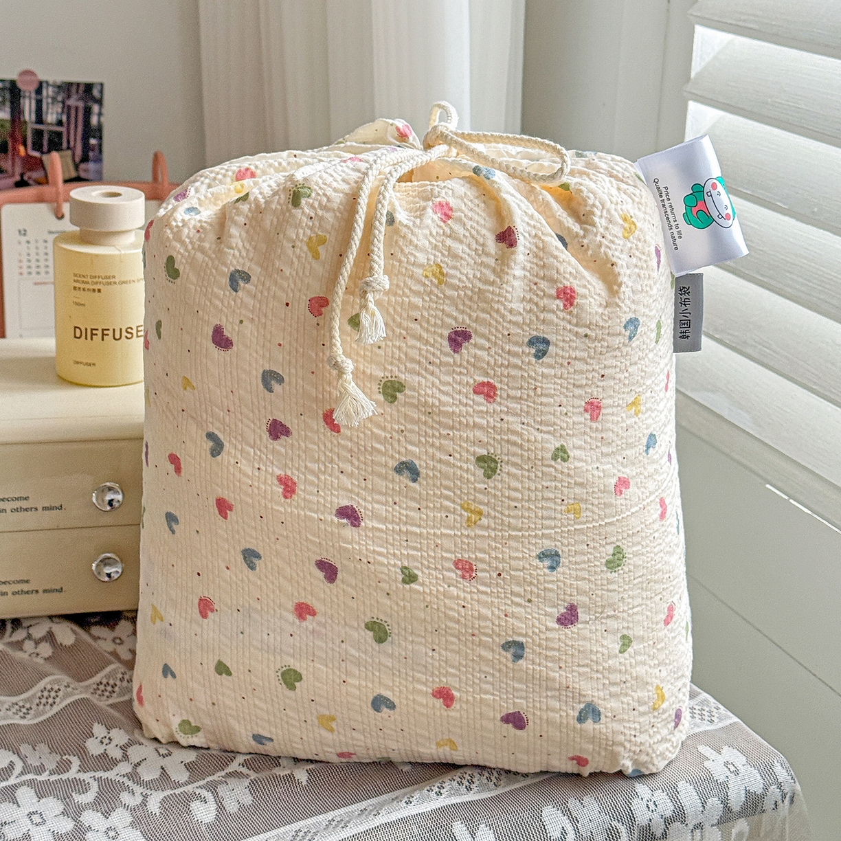 91家纺网 家纺一手货源 找家纺 富米莱（原臻工厂） 2026春夏新款云感泡芙棉复古法式花边床盖床裙被套夏凉被四件套一小红书推荐 复古花边-彩虹糖豆