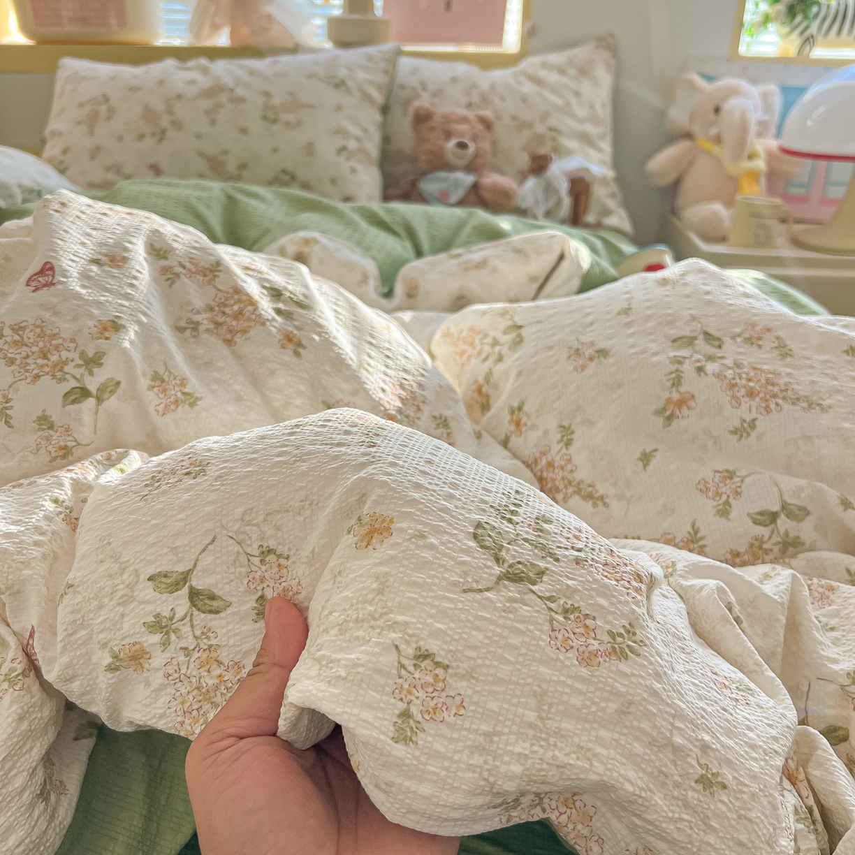 91家纺网 家纺一手货源 找家纺 韩巢家纺 2026新款泡芙纱四件套 蝶栖柔花