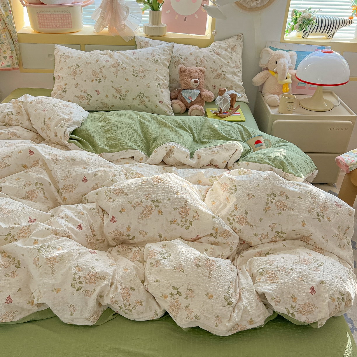 91家纺网 家纺一手货源 找家纺 韩巢家纺 2026新款泡芙纱四件套 蝶栖柔花