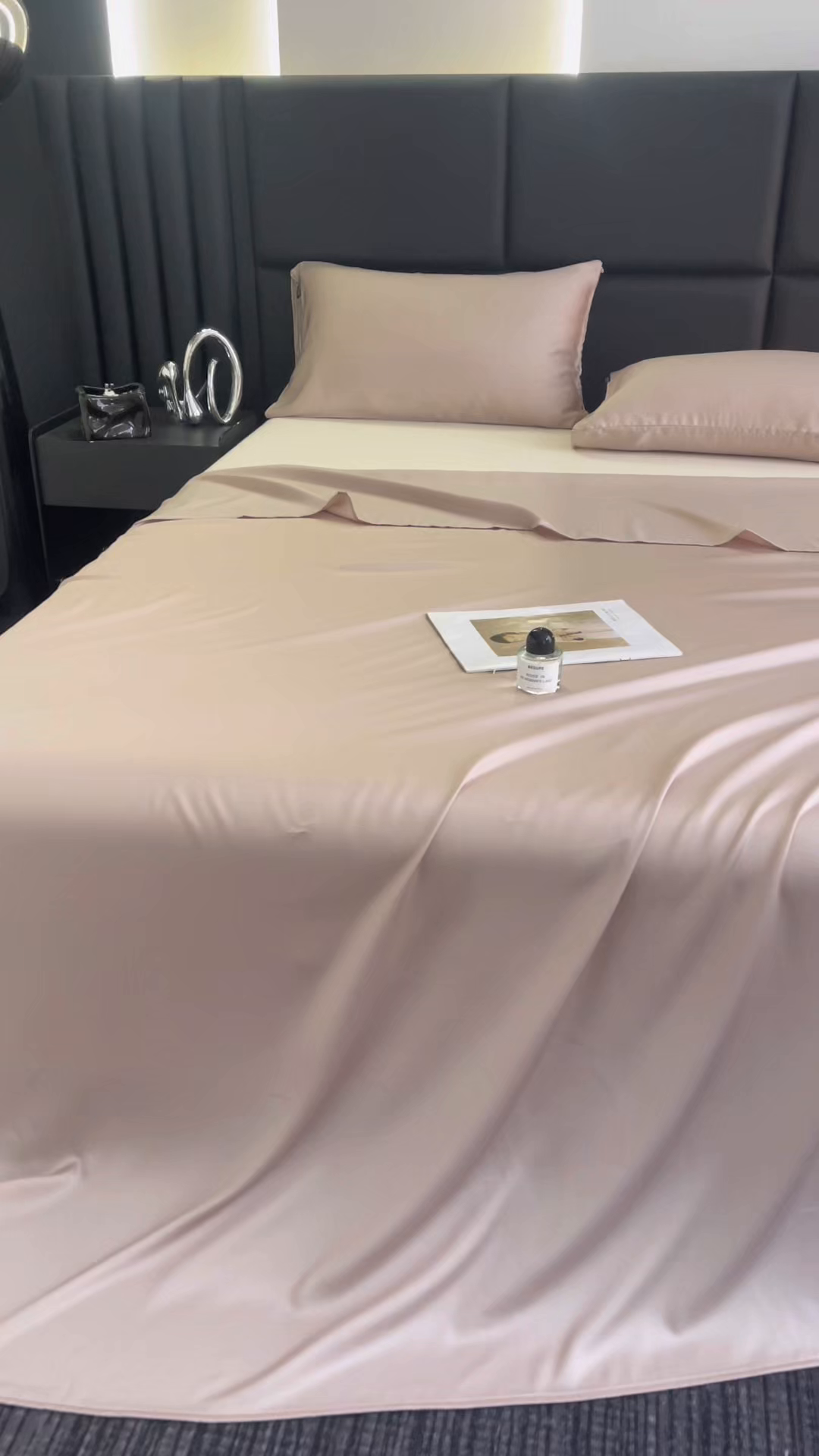 91家纺网 家纺一手货源 找家纺 慕梵家居 2026新款莱赛尔天丝纯色单床单床单单件 古橡粉