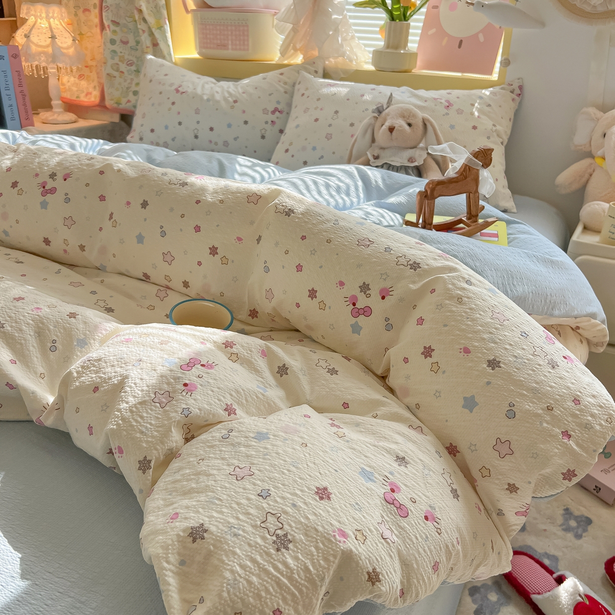 91家纺网 家纺一手货源 找家纺 韩巢家纺 2026新款泡芙纱四件套 躲猫猫