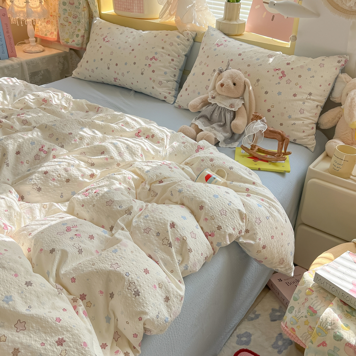 91家纺网 家纺一手货源 找家纺 韩巢家纺 2026新款泡芙纱四件套 躲猫猫