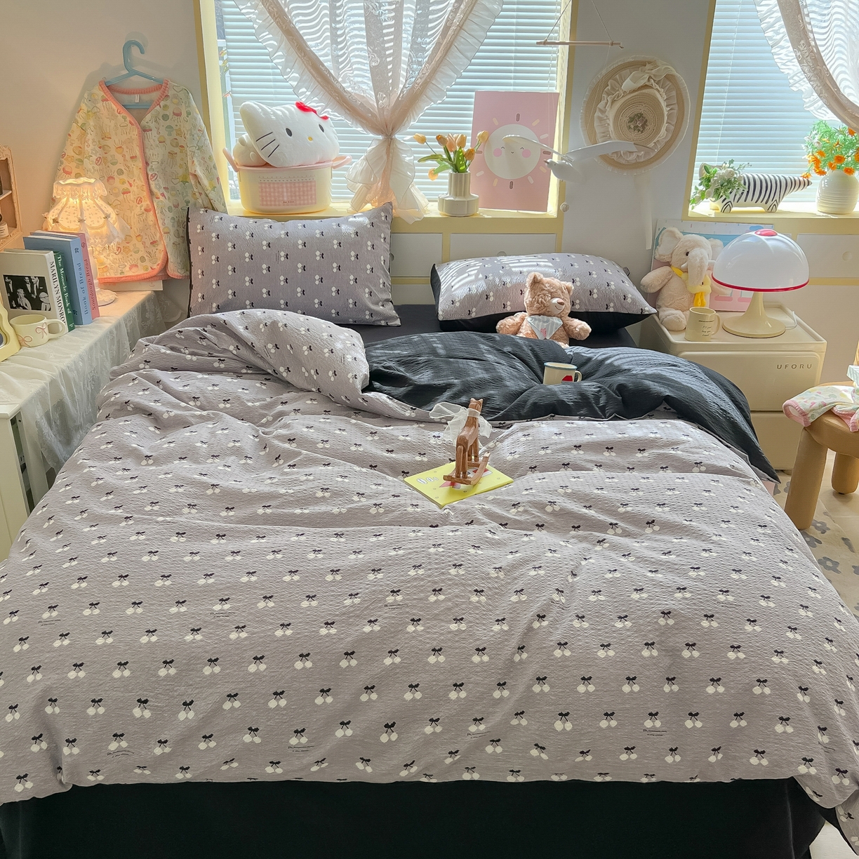 91家纺网 家纺一手货源 找家纺 韩巢家纺 2026新款泡芙纱四件套 灰樱桃