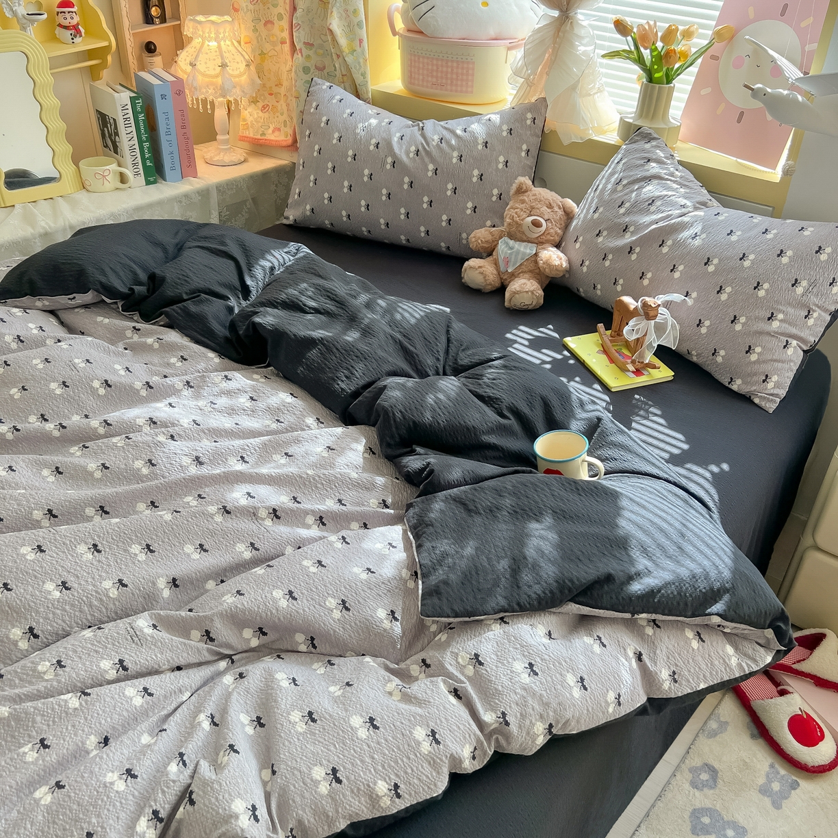 91家纺网 家纺一手货源 找家纺 韩巢家纺 2026新款泡芙纱四件套 灰樱桃