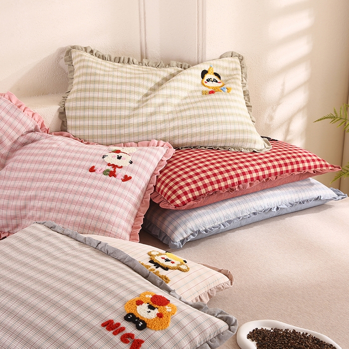 91家纺网 家纺一手货源 找家纺 （总）蔻眠 全棉毛巾绣全荞麦枕头儿童学生花边款护颈枕芯