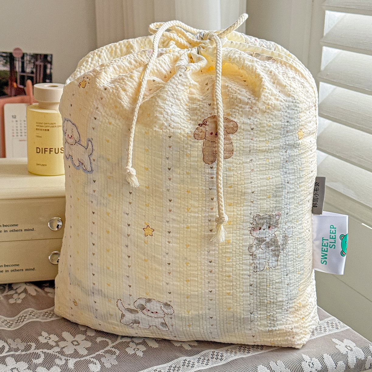 91家纺网 家纺一手货源 找家纺 富米莱（原臻工厂） 2026春夏新款云感泡芙棉复古法式花边床盖床裙被套夏凉被四件套一小红书推荐 复古花边-奶萌狗