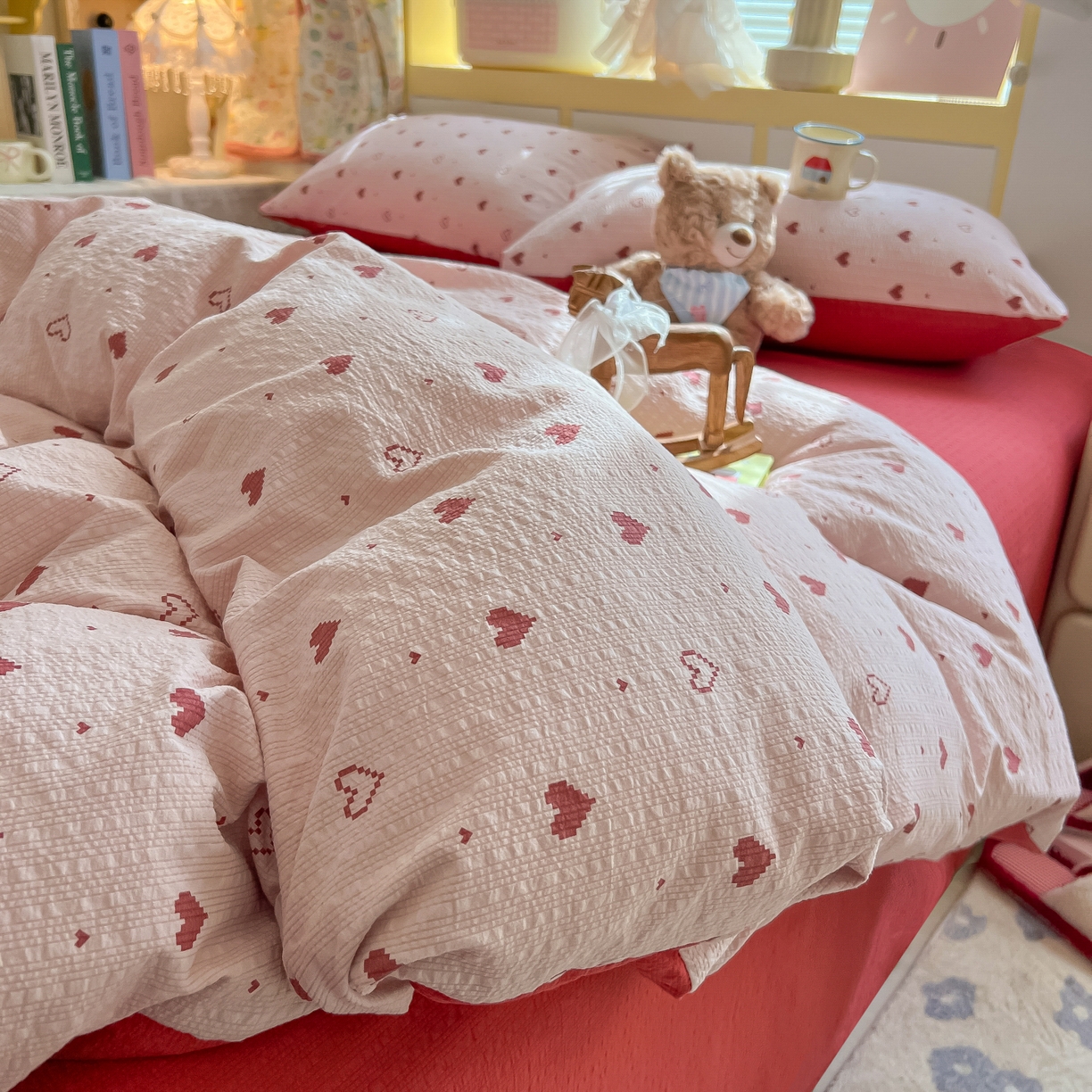 91家纺网 家纺一手货源 找家纺 韩巢家纺 2026新款泡芙纱四件套 朦胧粉心