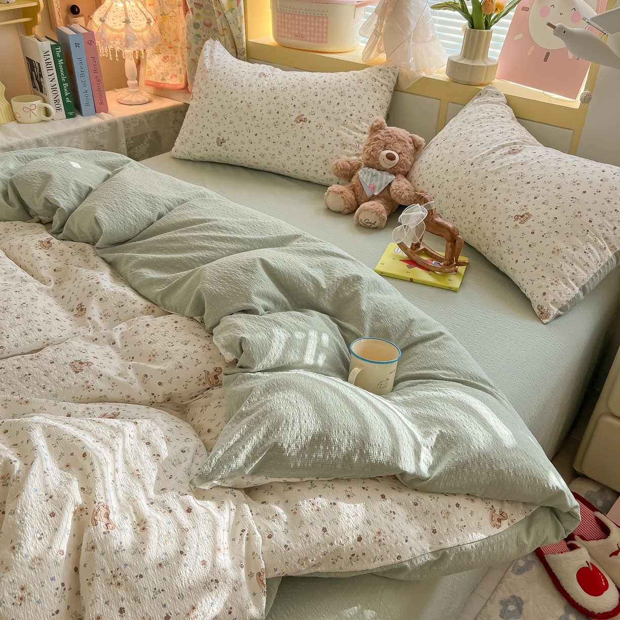 91家纺网 家纺一手货源 找家纺 韩巢家纺 2026新款泡芙纱四件套 木马小花团