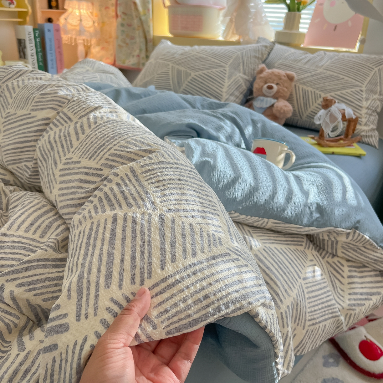 91家纺网 家纺一手货源 找家纺 韩巢家纺 2026新款泡芙纱四件套 浅川纹