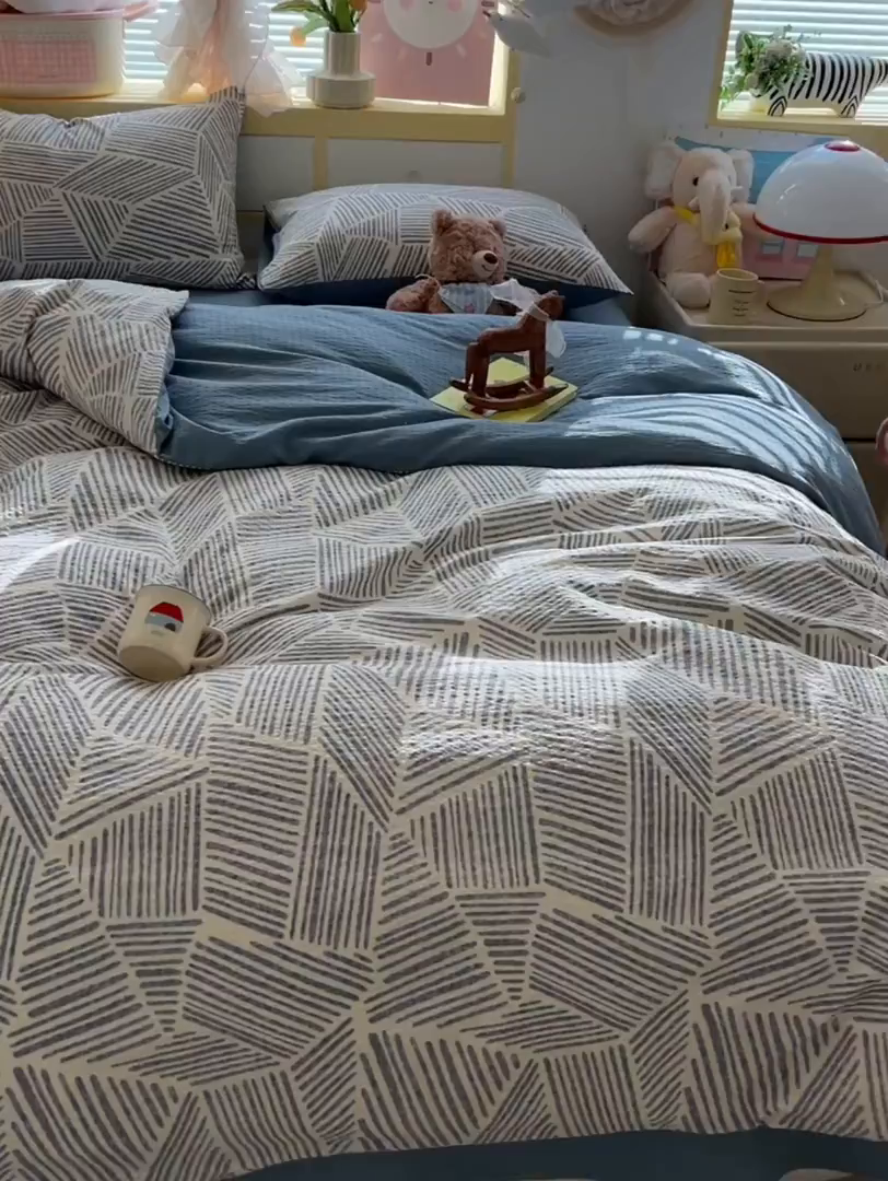 91家纺网 家纺一手货源 找家纺 韩巢家纺 2026新款泡芙纱四件套 浅川纹