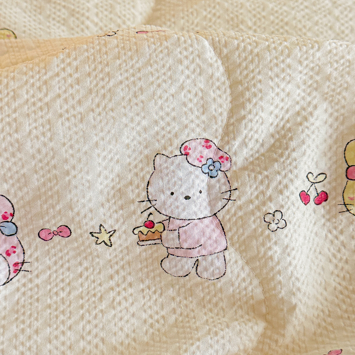 91家纺网 家纺一手货源 找家纺 富米莱（原臻工厂） 2026春夏新款云感泡芙棉复古法式花边床盖床裙被套夏凉被四件套一小红书推荐 复古花边-星月童话