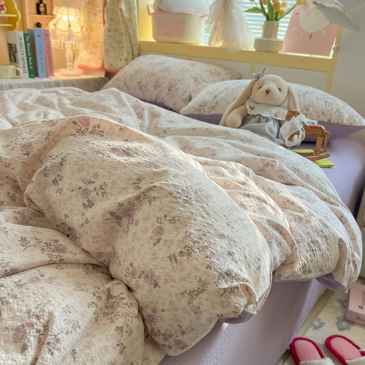 91家纺网 家纺一手货源 找家纺 韩巢家纺 2026新款泡芙纱四件套 柔紫碎花屿