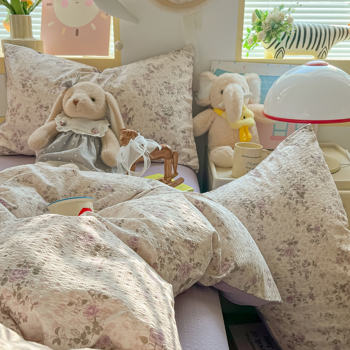 91家纺网 家纺一手货源 找家纺 韩巢家纺 2026新款泡芙纱四件套 柔紫碎花屿