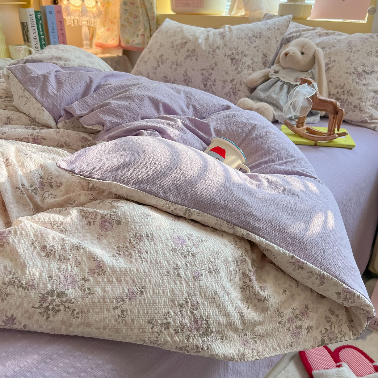 91家纺网 家纺一手货源 找家纺 韩巢家纺 2026新款泡芙纱四件套 柔紫碎花屿